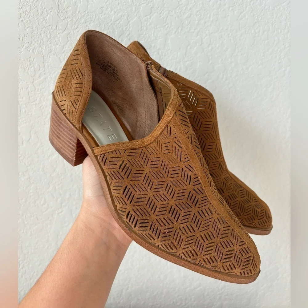 1. State Iddah Brown perforated suede Booties SZ 8.5